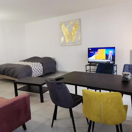 Le Patio Tram Paridis Appartement Nantes Buitenkant foto